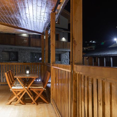 La Maison Mestia Eksteriør bilde